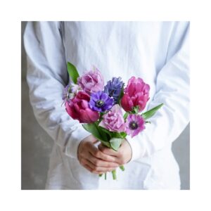 S Seasonal Spring Tulip Bouquet